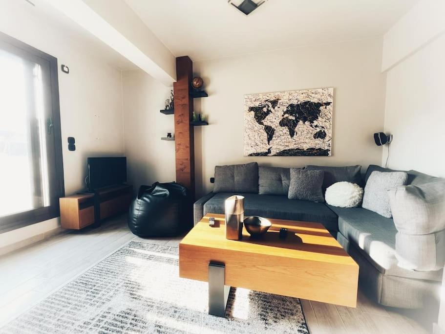 Appartement The Beehive à Mytilíni Extérieur photo