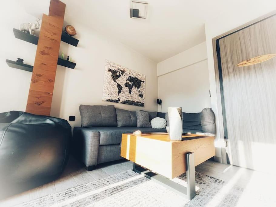 Appartement The Beehive à Mytilíni Extérieur photo
